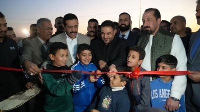 محافظ واسط يفتتح ملعب الحفرية (التارتان) في ناحية تاج الدين.