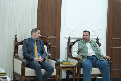 محافظ واسط يستقبل المدير العام لدائرة حماية وتحسين البيئة في المنطقة الجنوبية والوفد المرافق له لبحث أزمة تلوث مياه نهر دجلة
