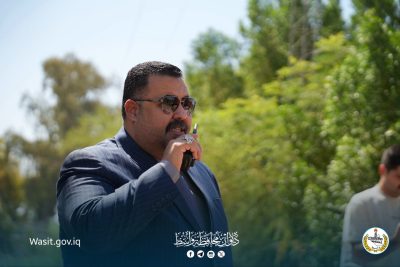 محافظ واسط يتابع ميدانياً إزالة زهرة النيل من الضفة اليمنى لنهر دجلة