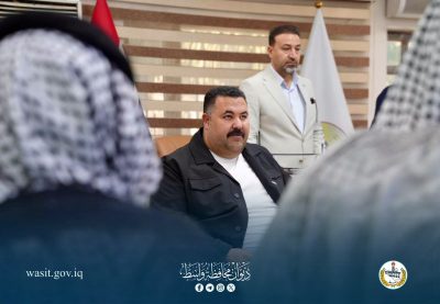 محافظ واسط يلتقي المواطنين ويستمع إلى مطالبهم